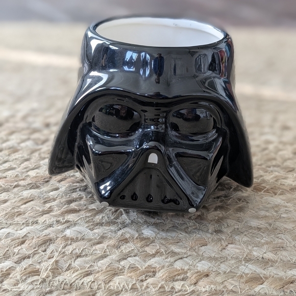 Star Wars Black Ceramic Darth Vader Mug - Picture 1 of 6